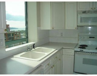 Photo 3: 1804 1383 HOWE Street in Vancouver: Downtown VW Condo for sale in "PORTOFINO" (Vancouver West)  : MLS®# V641950