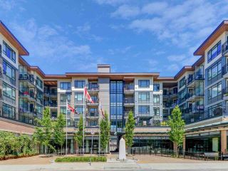Photo 1: 507 2525 CLARKE Street in Port Moody: Port Moody Centre Condo for sale in "THE STRAND" : MLS®# R2493487