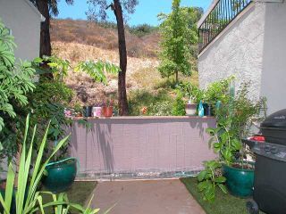 Photo 5: CLAIREMONT Townhouse for sale : 2 bedrooms : 3790 Balboa #E in San Diego