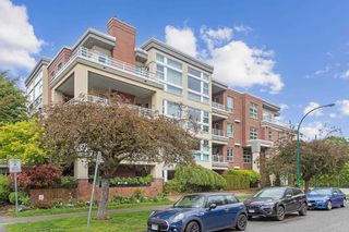 Main Photo: 105 2105 W 42ND Avenue in Vancouver: Kerrisdale Condo for sale in "THE BROWNSTONE" (Vancouver West)  : MLS®# R2887369