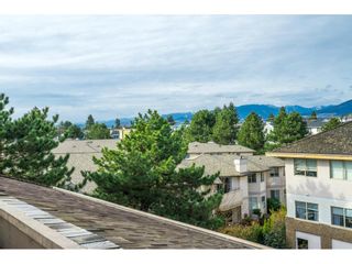 Photo 3: 401 19130 FORD Road in Pitt Meadows: Central Meadows Condo for sale in "BEACON SQUARE" : MLS®# R2546011