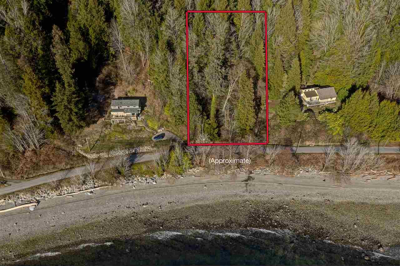 Main Photo: Lot 4 OCEAN BEACH Esplanade in Gibsons: Gibsons & Area Land for sale in "Bonniebrook/Chaster Beach" (Sunshine Coast)  : MLS®# R2631298