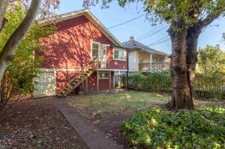 Photo 18: 4550 HARRIET Street in Vancouver: Fraser VE House for sale in "CEDAR COTTAGE" (Vancouver East)  : MLS®# R2209105