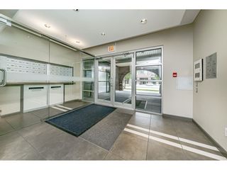 Photo 4: 310 6815 188 Street in Surrey: Clayton Condo for sale in "THE COMPASS" (Cloverdale)  : MLS®# R2475678