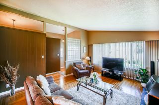 Photo 7: 6890 HYCREST Drive in Burnaby: Montecito House for sale (Burnaby North)  : MLS®# R2708178
