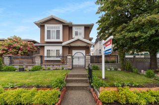 Main Photo: 1943 E 12TH Avenue in Vancouver: Grandview Woodland 1/2 Duplex for sale (Vancouver East)  : MLS®# R2887315