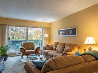 Photo 11: 111 10461 Resthaven Dr in Sidney: Si Sidney North-East Condo for sale : MLS®# 889198