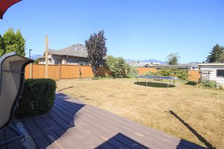 Photo 18: 45625 BERNARD Avenue in Chilliwack: Chilliwack W Young-Well House for sale : MLS®# R2202391