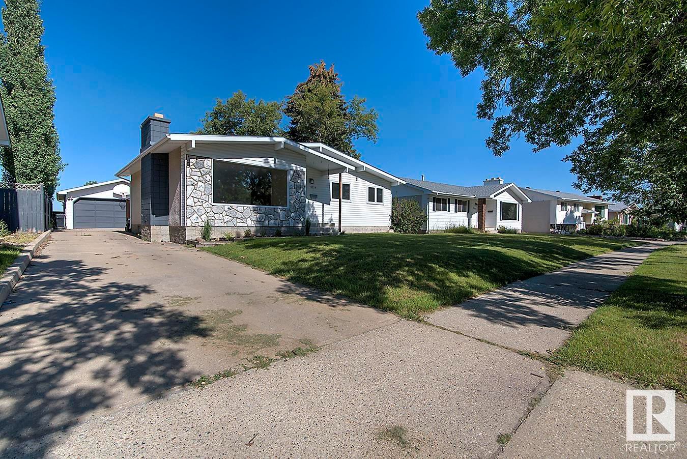 Main Photo: 8734 95A Avenue: Fort Saskatchewan House for sale : MLS®# E4314702