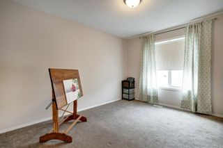 Photo 16: 353 Elgin Gardens SE in Calgary: McKenzie Towne Row/Townhouse for sale : MLS®# A1210903
