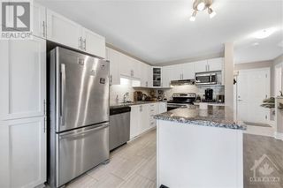 Photo 8: 213 DION AVENUE in Rockland: House for sale : MLS®# 1382506