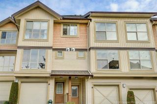 Photo 2: 48 20350 68 Avenue in Langley: Willoughby Heights Townhouse for sale in "SUNRIDGE" : MLS®# R2317876