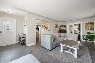Photo 4: 421 18 Street NW in Calgary: West Hillhurst Detached for sale : MLS®# A2051555