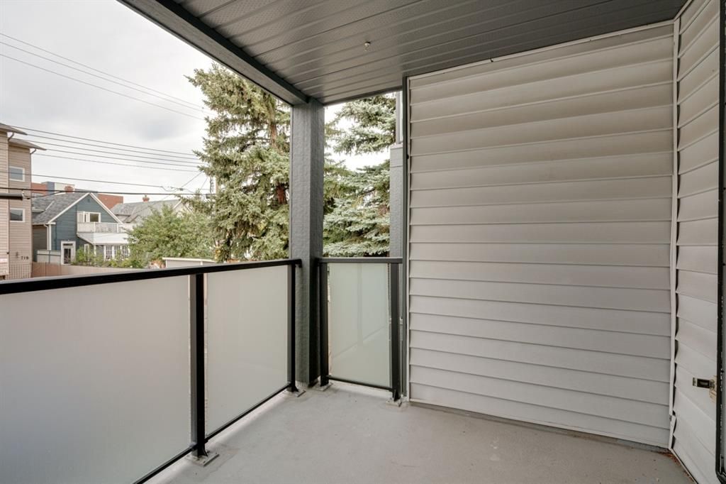 Photo 9: Photos: 204 717 4A Street NE in Calgary: Renfrew Apartment for sale : MLS®# A1148155