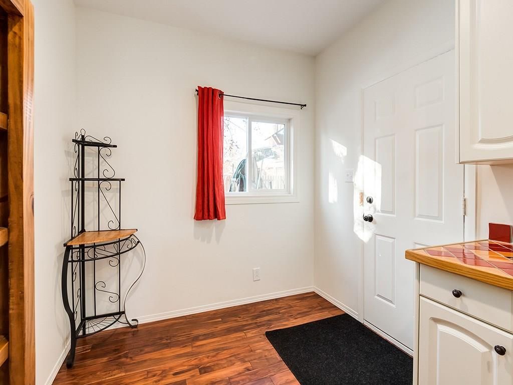 Photo 21: Photos: 3435 23 Street NW in Calgary: Charleswood Detached for sale : MLS®# C4224192
