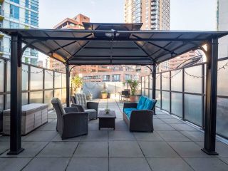Photo 3: 304 1212 HOWE Street in Vancouver: Downtown VW Condo for sale in "1212 HOWE by Wall Financial" (Vancouver West)  : MLS®# R2221746