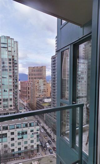 Photo 12: 2202 939 HOMER STREET in Vancouver: Yaletown Condo for sale (Vancouver West)  : MLS®# R2150723