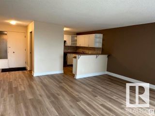 Photo 8: 204 12207 JASPER Avenue in Edmonton: Zone 12 Condo for sale : MLS®# E4380465