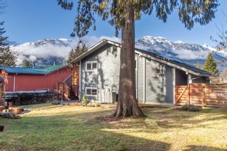 Photo 9: 40302 BRAEMAR Drive in Squamish: Garibaldi Highlands House for sale : MLS®# R2749484