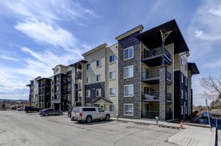 Photo 1: 3406 625 Glenbow Drive: Cochrane Apartment for sale : MLS®# A2044805