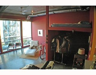 Photo 8: 205 228 E 4TH Avenue in Vancouver: Mount Pleasant VE Condo for sale in "THE WATERSHED" (Vancouver East)  : MLS®# V705799
