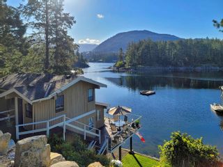 Photo 1: 4279 FRANCIS PENINSULA Road in Madeira Park: Pender Harbour Egmont House for sale (Sunshine Coast)  : MLS®# R2861094