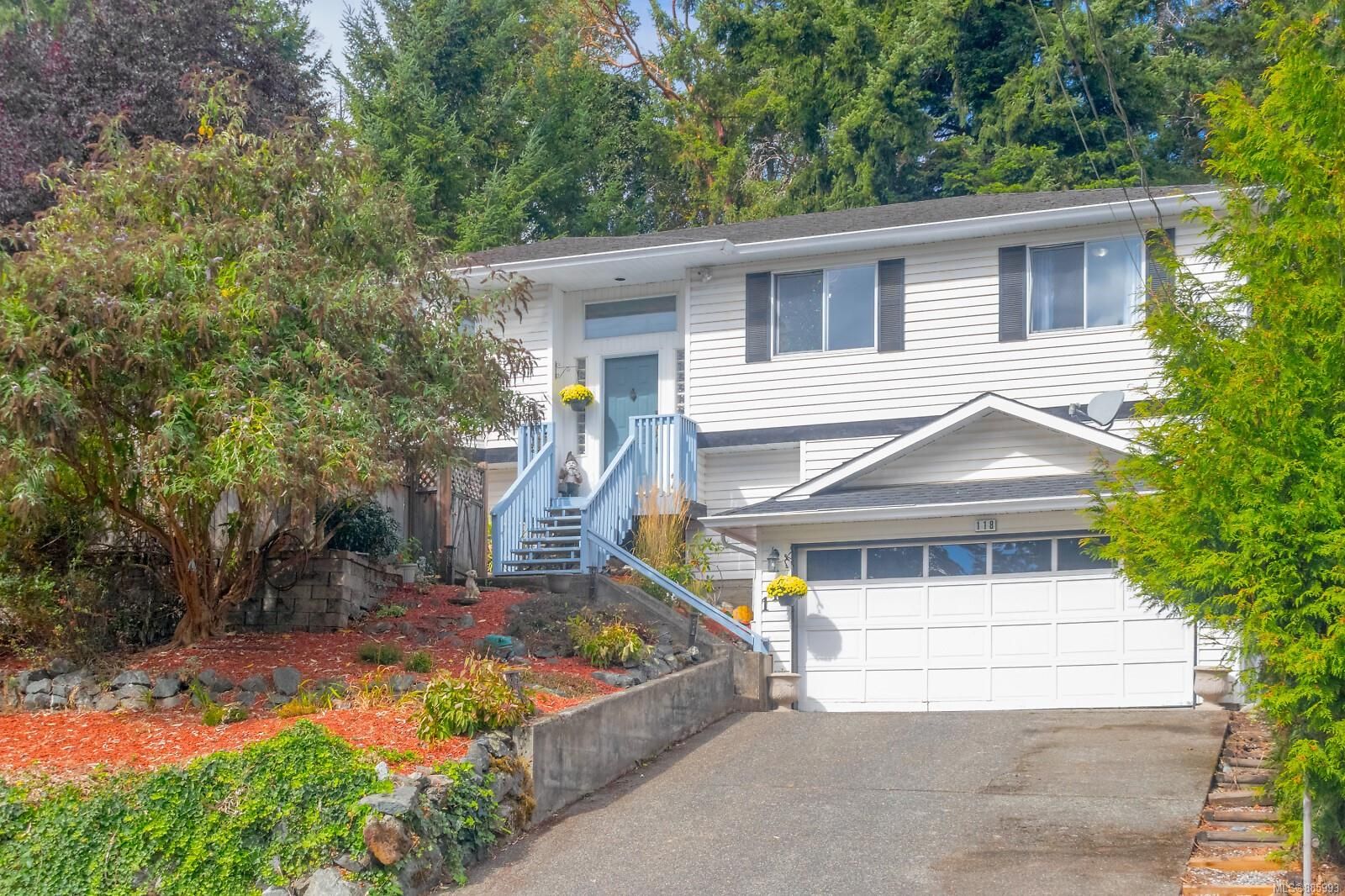 Main Photo: 118 Mocha Close in Langford: La Thetis Heights House for sale : MLS®# 885993