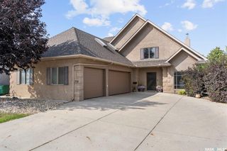 Photo 1: 230 Brookhurst Crescent in Saskatoon: Briarwood Residential for sale : MLS®# SK951925