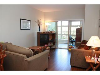 Photo 5: 207 707 E 20TH Avenue in Vancouver: Fraser VE Condo for sale in "BLOSSOM" (Vancouver East)  : MLS®# V949117