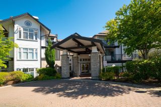 Photo 3: 408 83 STAR Crescent in New Westminster: Queensborough Condo for sale in "Residences by the River" : MLS®# R2880070