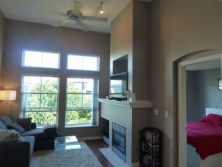 Photo 4: 426 5600 ANDREWS Road in Richmond: Steveston South Condo for sale in "The Lagoons" : MLS®# R2276316