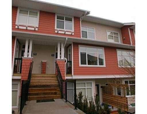 Main Photo: 40 6878 SOUTHPOINT DR in Burnaby: South Slope Townhouse for sale in "CORTINA" (Burnaby South)  : MLS®# V579759
