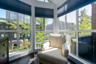 Photo 5: 402 939 HOMER Street in Vancouver: Yaletown Condo for sale in "THE PINNACLE" (Vancouver West)  : MLS®# R2880972