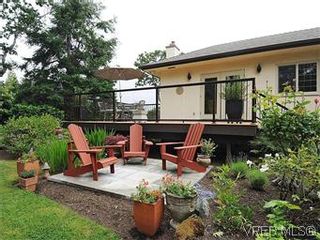 Photo 16: 1990 Cromwell Rd in VICTORIA: SE Mt Tolmie House for sale (Saanich East)  : MLS®# 568537