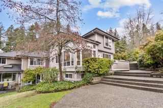 Photo 2: 45 181 RAVINE Drive in Port Moody: Heritage Mountain Townhouse for sale in "The Viewpoint" : MLS®# R2747135