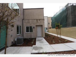 Main Photo: SAN DIEGO Condo for sale : 3 bedrooms : 5355 Seacliff Place #61