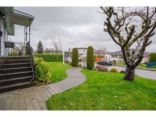 Photo 4: 927 LAUREL Street in New Westminster: The Heights NW House for sale in "THE HEIGHTS" : MLS®# R2554863
