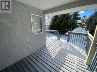 Photo 19: 58 Russell DRIVE in Yorkton: House for sale : MLS®# SK950012