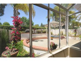Photo 4: CARMEL VALLEY Twin-home for sale : 3 bedrooms : 4546 Da Vinci in San Diego