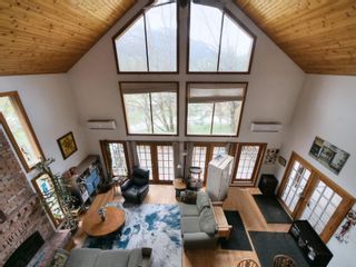 Photo 3: 2960 UPPER SLOCAN PARK ROAD in Slocan Park: House for sale : MLS®# 2476269
