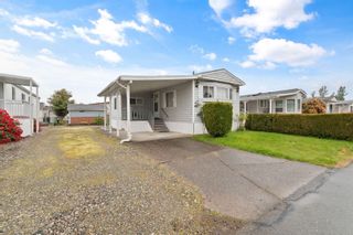 Photo 2: 32 9055 ASHWELL Road in Chilliwack: Chilliwack Proper West Manufactured Home for sale in "Rainbow Estates" : MLS®# R2876158