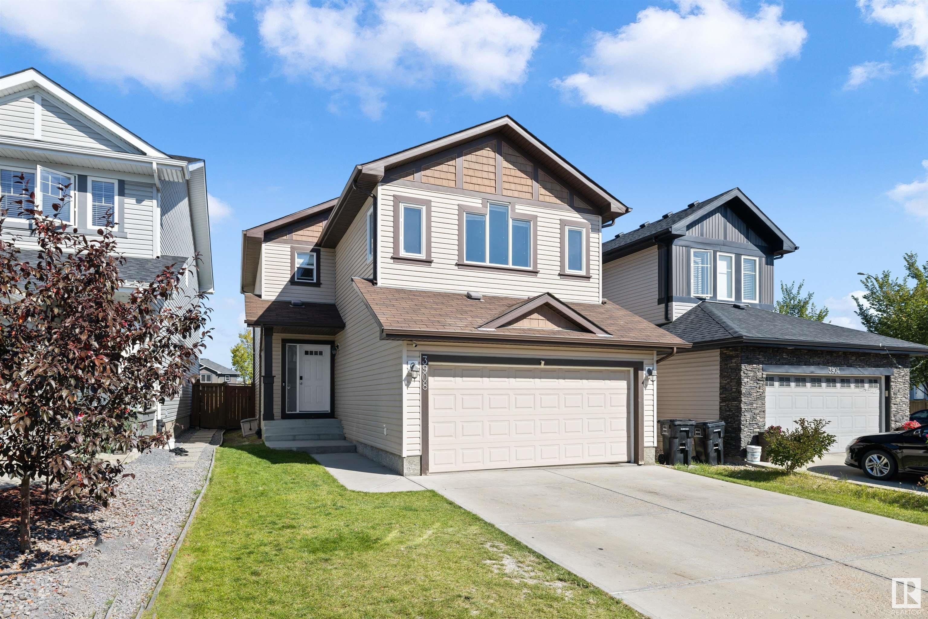 Main Photo: 3908 166 Avenue in Edmonton: Zone 03 House for sale : MLS®# E4358910