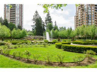 Photo 3: 905-6833 Station Hill Dr in Burnaby: South Slope Condo for sale (Burnaby South)  : MLS®# V1116216