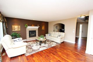 Photo 10: 13 Weston Court SW in Calgary: West Springs Detached for sale : MLS®# A2054754