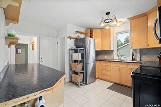 Photo 8: 1519 Wiggins Avenue South in Saskatoon: Holliston Residential for sale : MLS®# SK945449