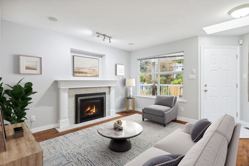 FEATURED LISTING: 1571 BURRILL Avenue North Vancouver