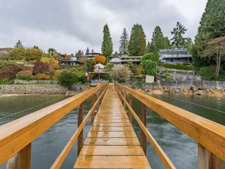 Photo 4: 4505 STONEHAVEN Avenue in North Vancouver: Deep Cove House for sale : MLS®# R2721260