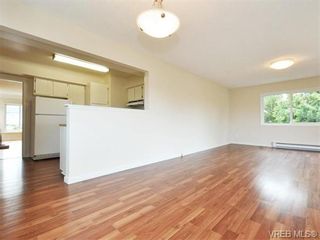 Photo 3: 312 Ker Ave in VICTORIA: SW Gorge House for sale (Saanich West)  : MLS®# 743629