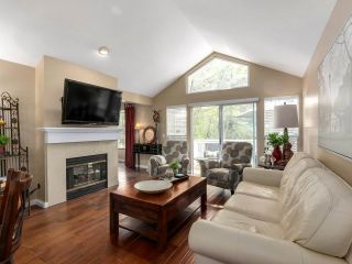 Photo 4: 13 101 PARKSIDE DRIVE in Port Moody: Heritage Mountain Townhouse for sale : MLS®# R2297667