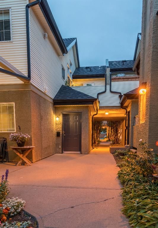 Photo 32: Photos: 507 408 31 Avenue NW in Calgary: Mount Pleasant Row/Townhouse for sale : MLS®# A1073666